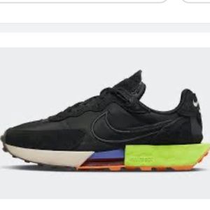 Nike Fontanka Waffle sz 9.5